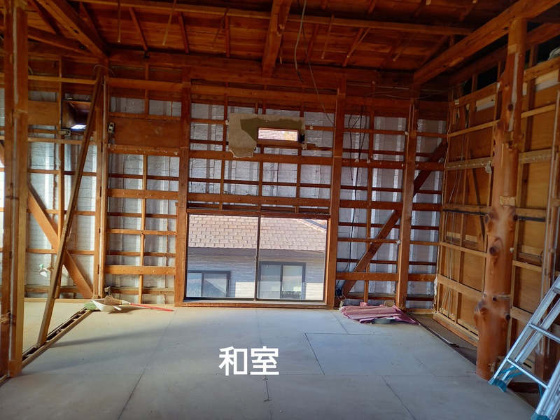 施工中