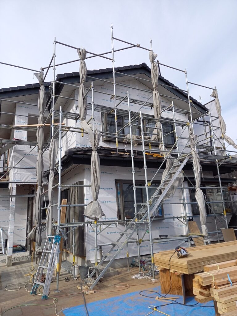 施工中