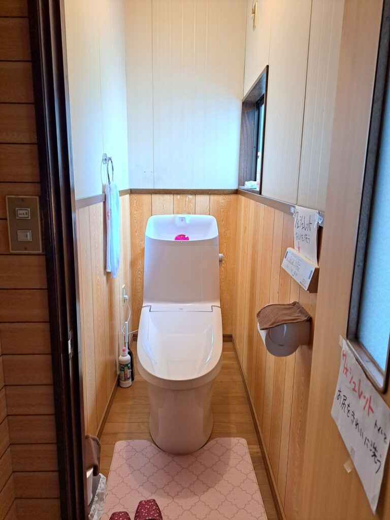 after　便器のみの交換をしました。