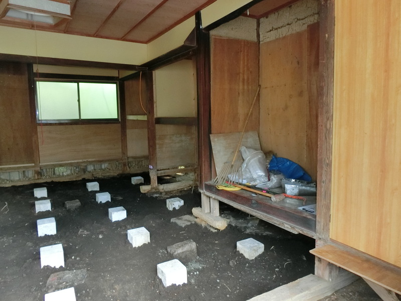 施工中